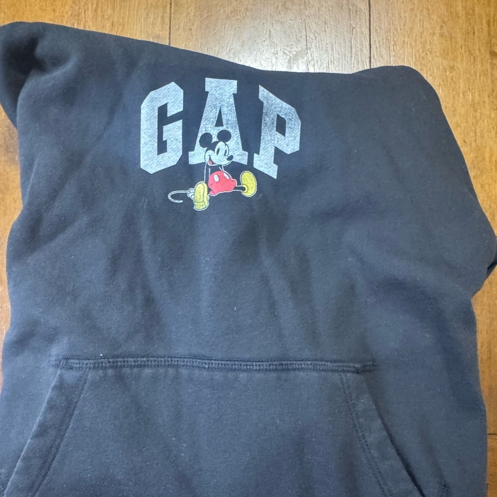 Gap boys Mickey Mouse sweatshirt hoodie